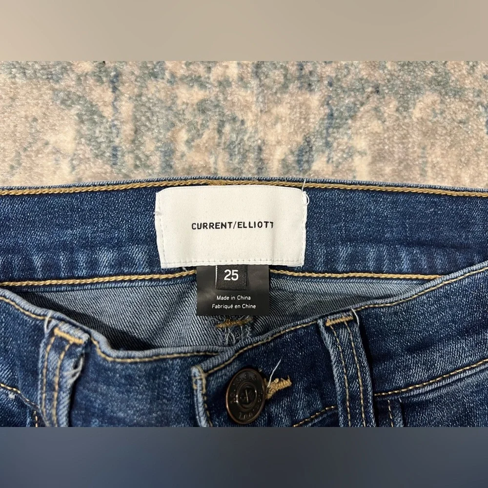 Current/Elliott medium blue wash skinny jeans size 25 one year worn - Picture 3 of 5